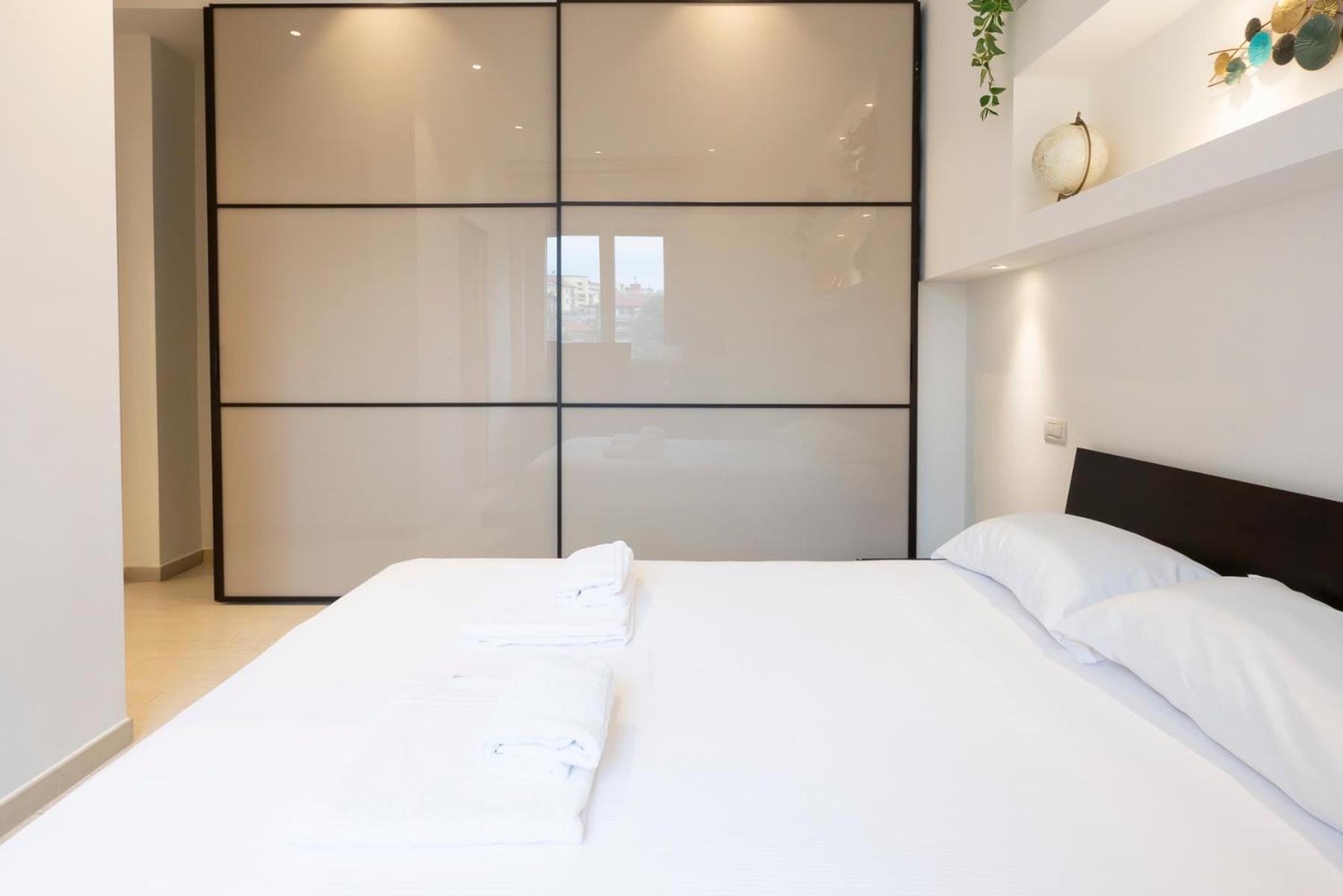 Ihost Apartment - Tito Livio 20 Милан Экстерьер фото